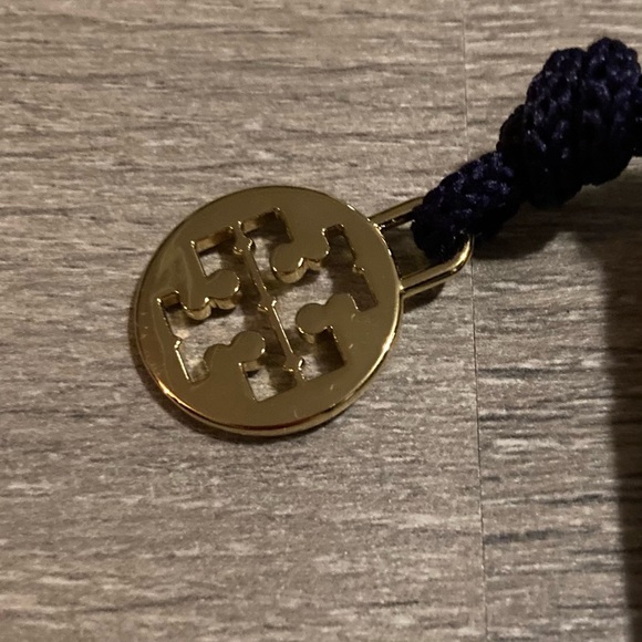 ⚡️2/$10⚡️Tory Burch dust bag - Picture 3 of 3